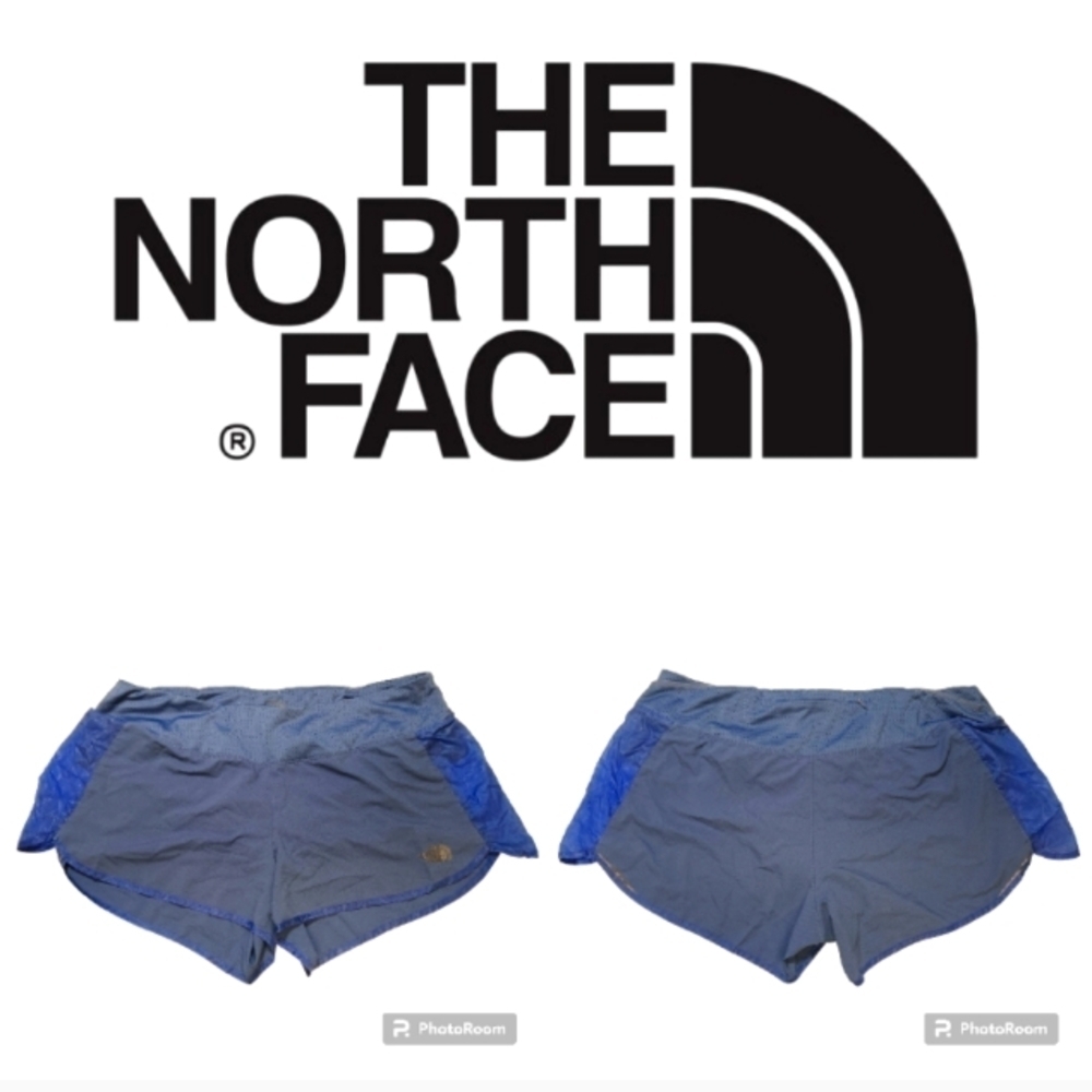 The North Face Women's Femmes Short Court. Size L